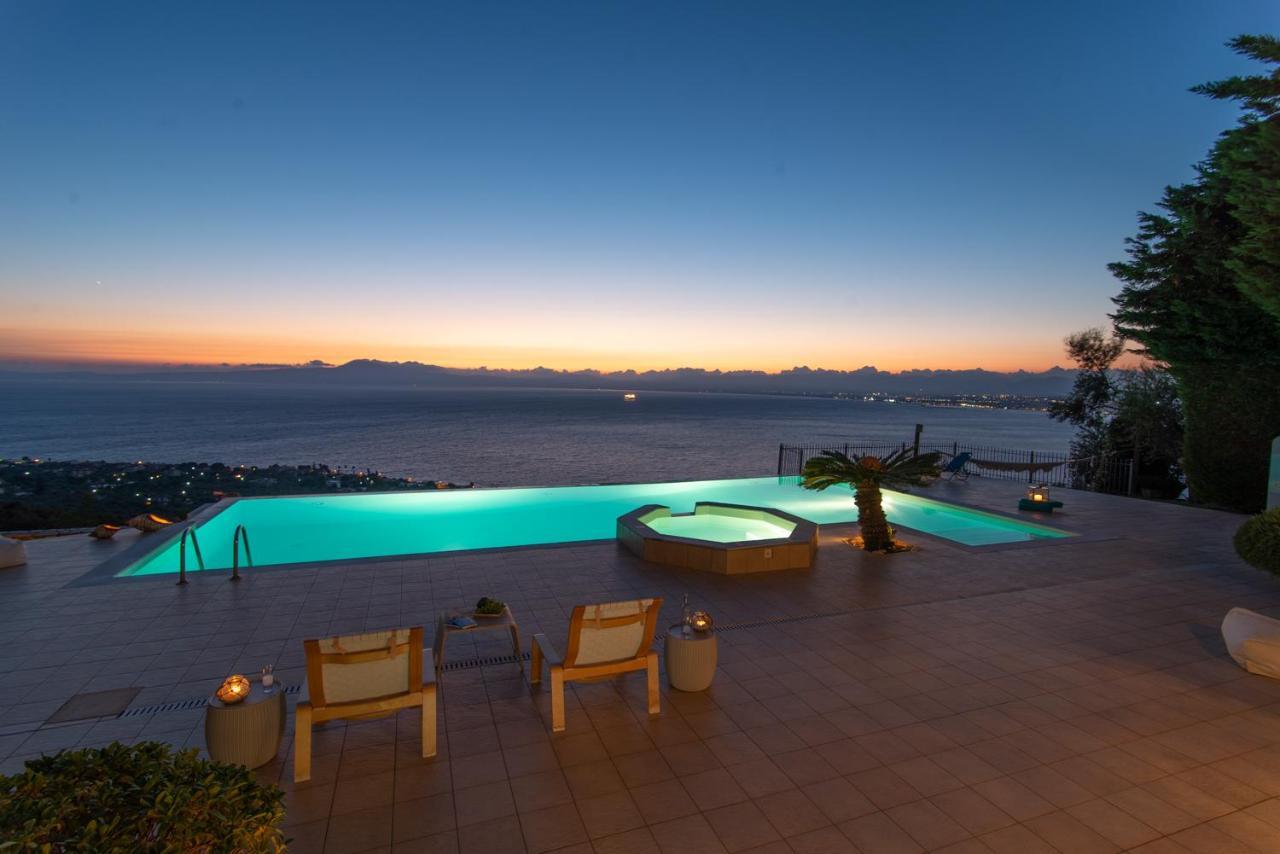 Villa Rebecca Kalamata Exteriör bild